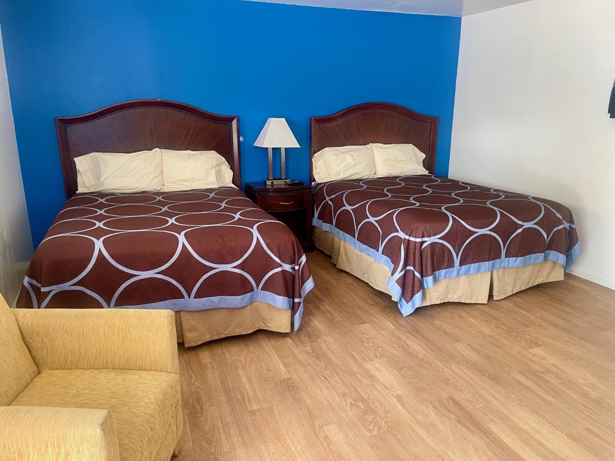 Rodeway Inn Флора Экстерьер фото